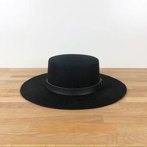 gigi pip • black dahlia stiff brim boater hat